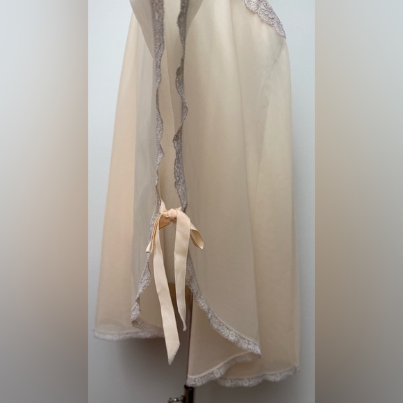 Vintage 60’s Mistee Peach Nylon Sheer Bed Cape Jacket Lingerie Medium - Picture 8 of 14
